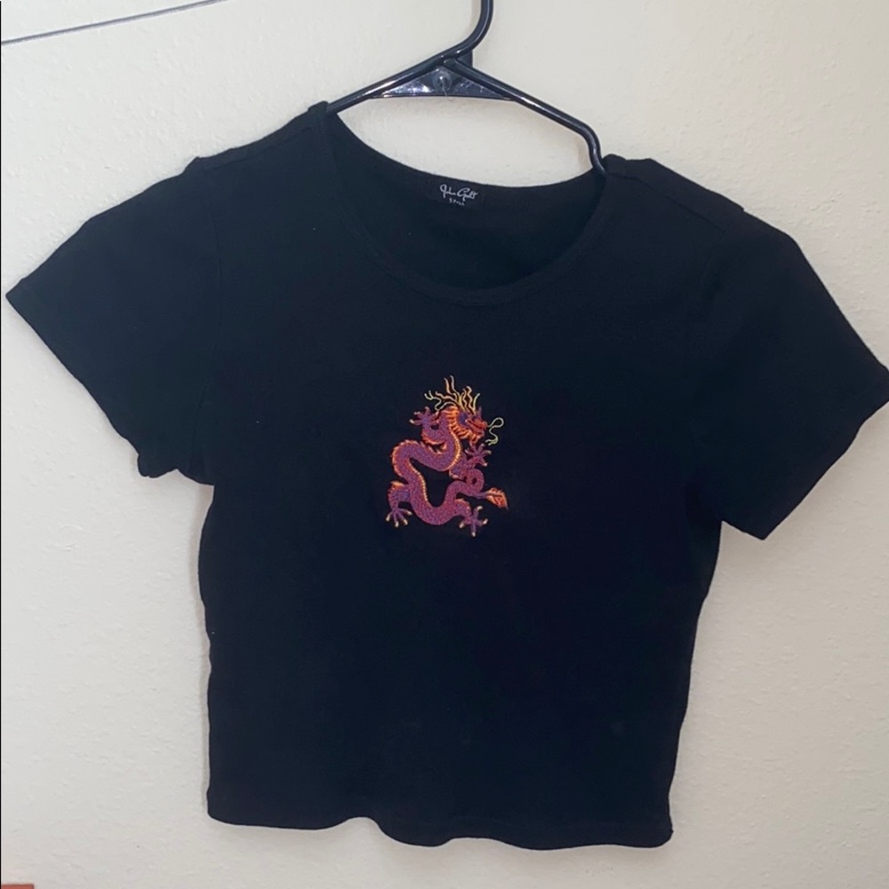 SUPER CUTE BRANDY DRAGON TOP